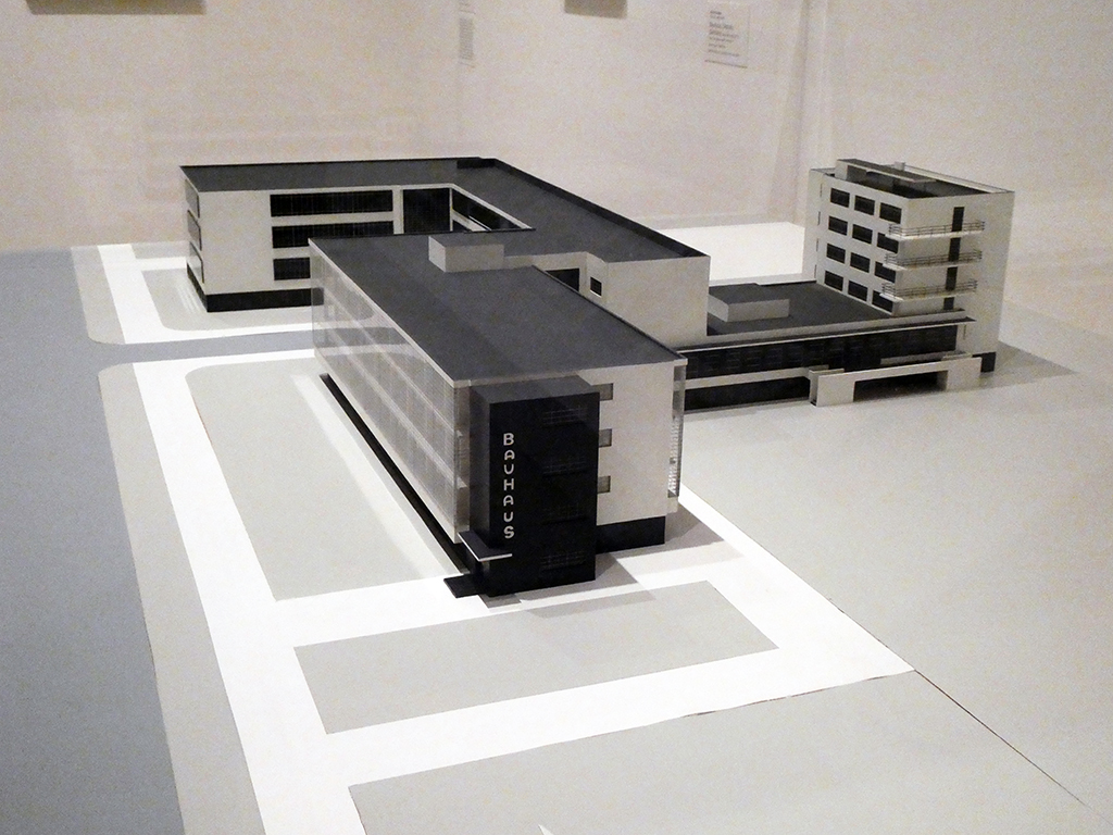 Bauhaus Model